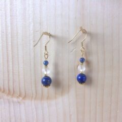 Boucle d'oreilles lapis lazuli.