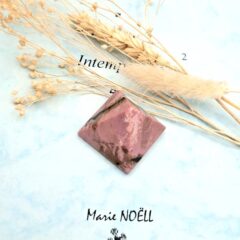 Pyramide rhodonite