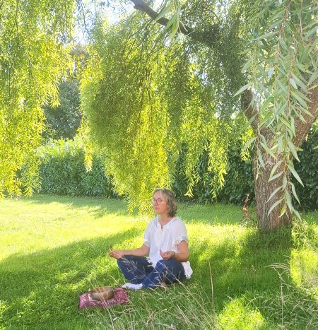 Méditation dans la nature